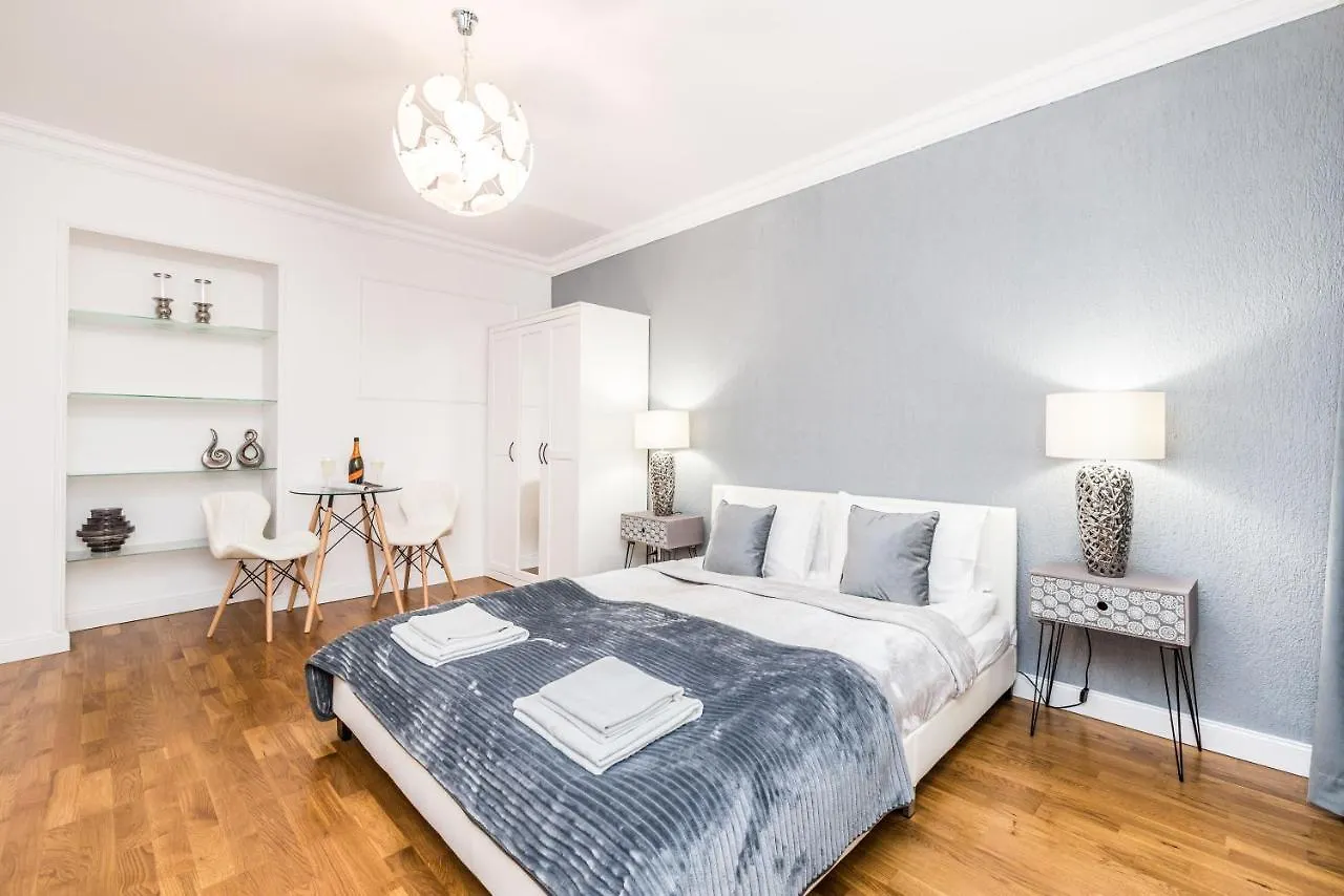 Апартаменты Rent Like Home - Przejscie Garncarskie 10 Вроцлав Польша
